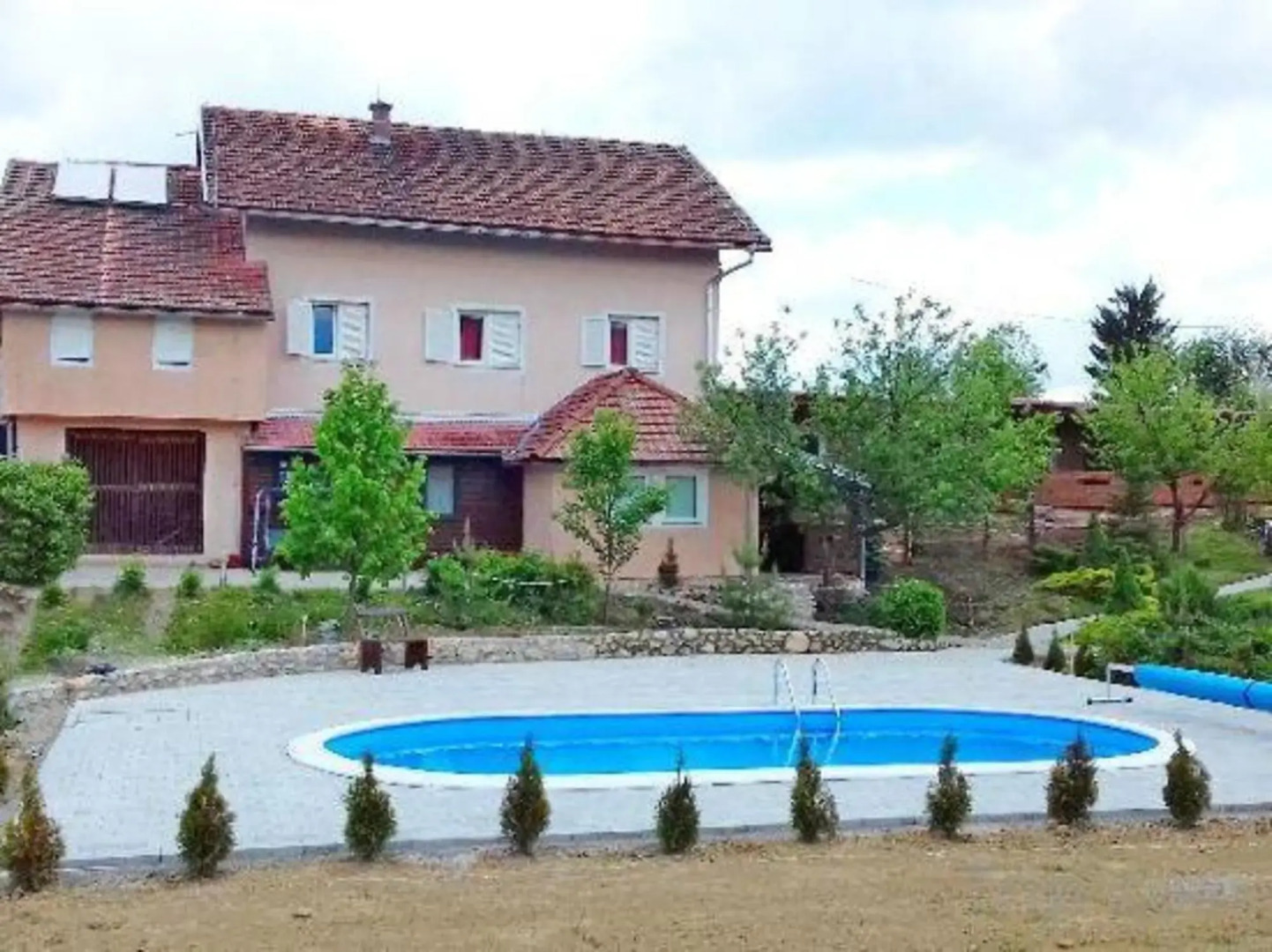 Apartments & Rooms  Sanja