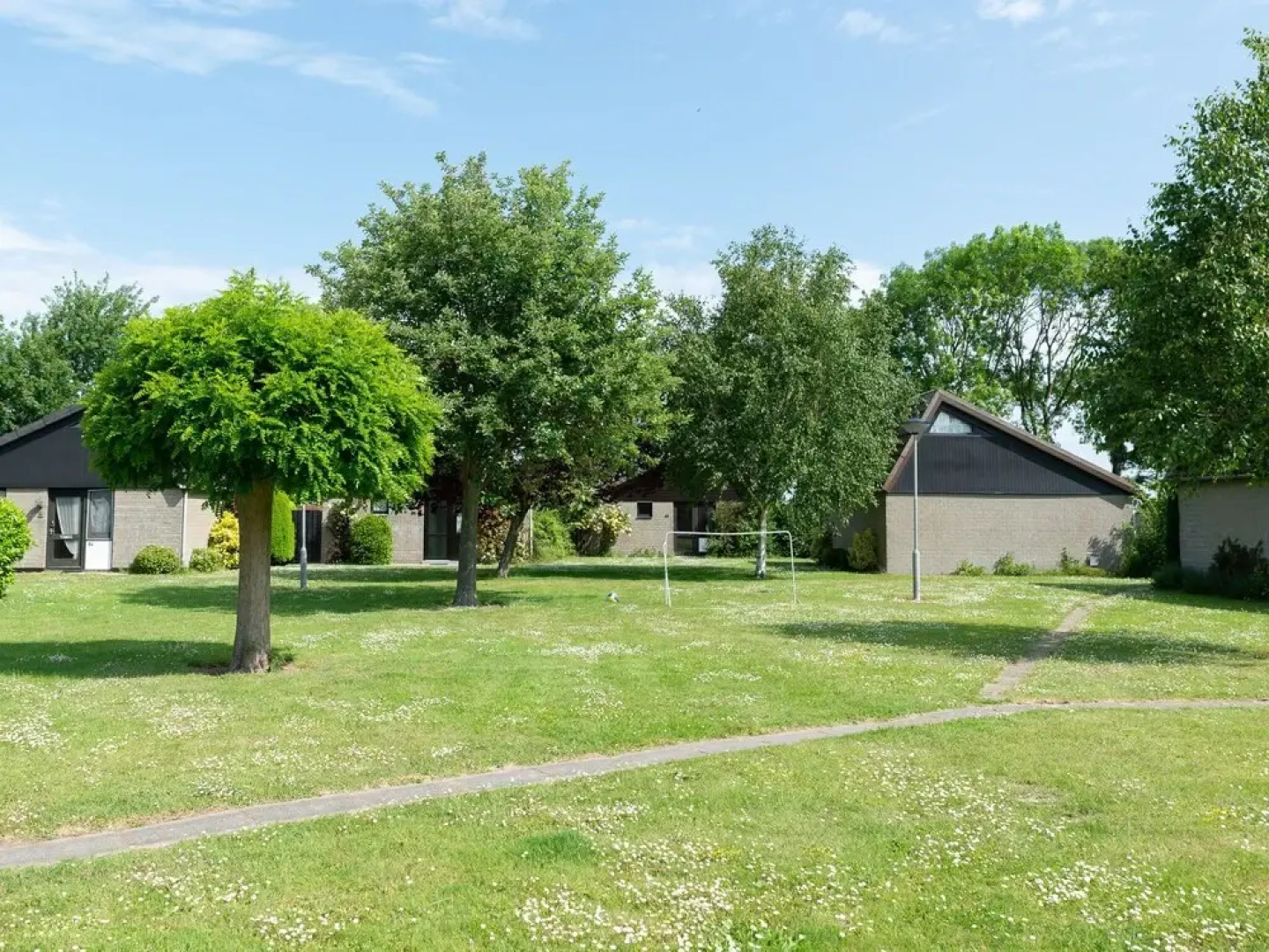 Plesant Holiday Home near Center in Ellemeet