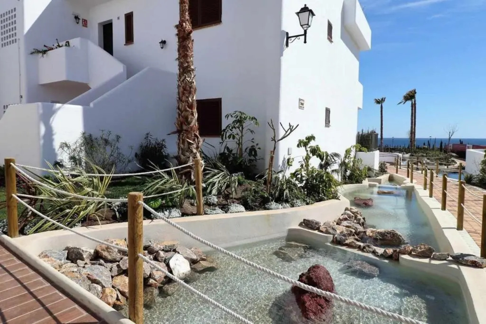 Azur apto lujo en 1a línea azotea piscina comun