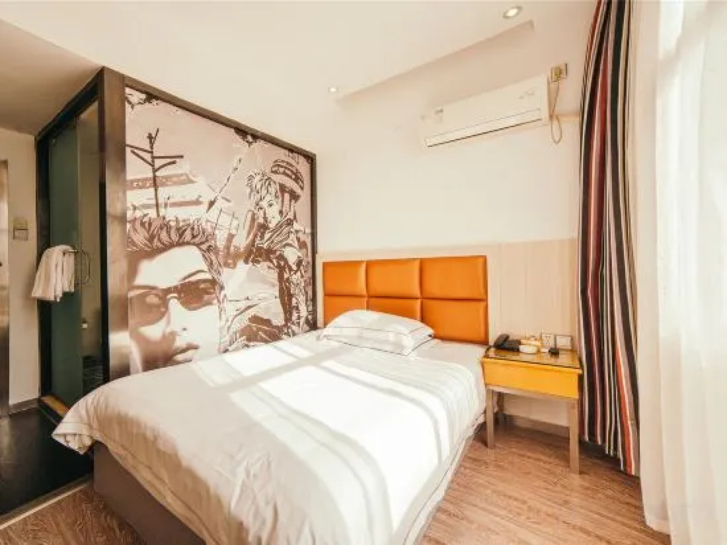 Yami Chain Hotel (Changde Wuling Pavilion)