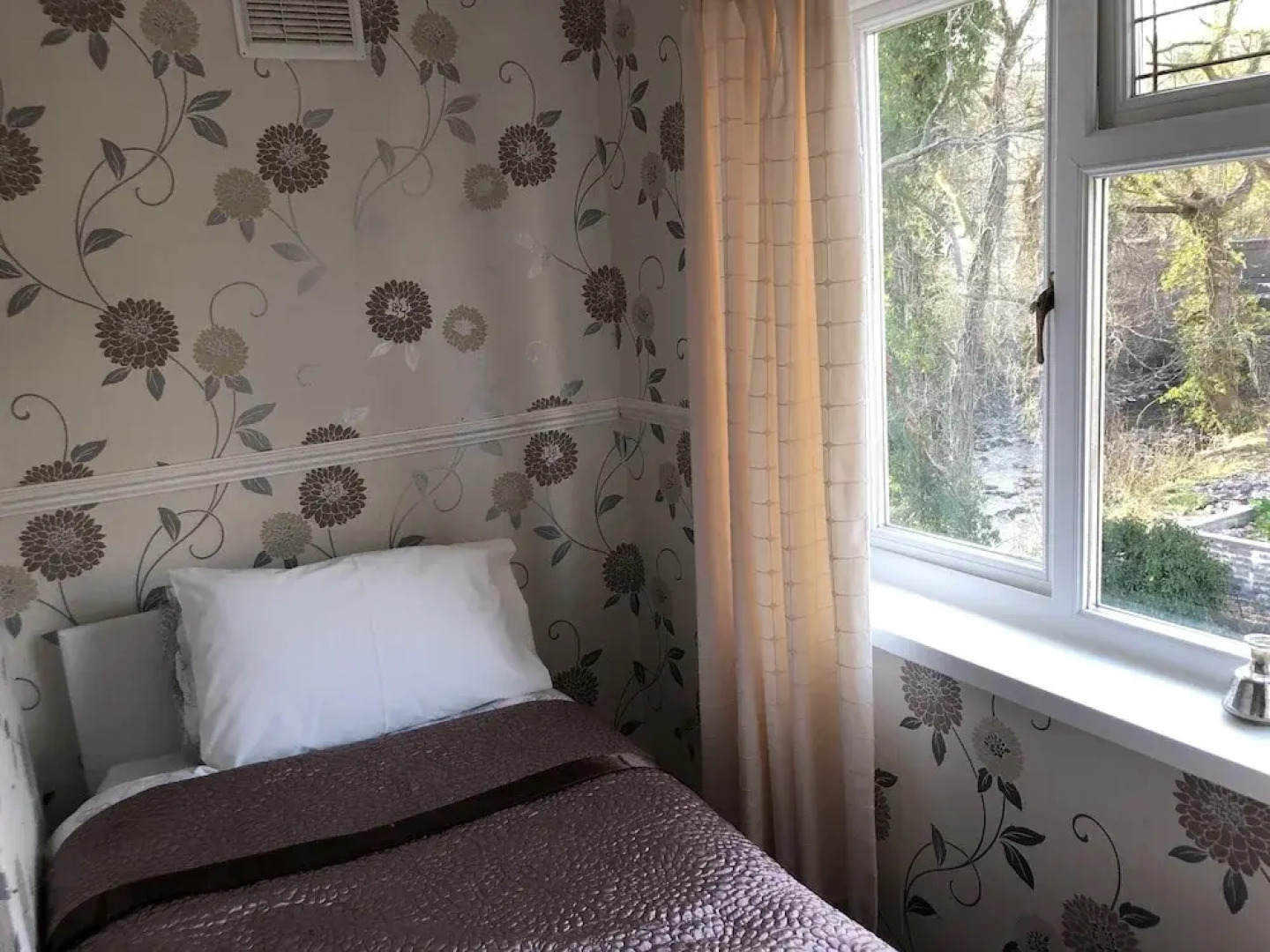 3br-sleeps6-garden-mountain &near 4 Falls Walks on