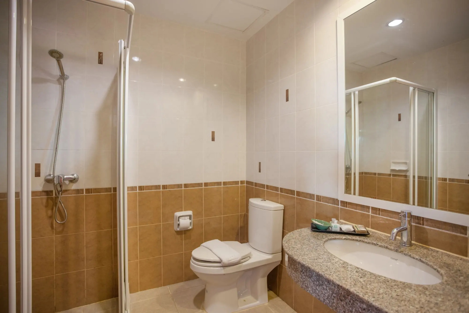 Курортный отель Baumancasa Beach Resort