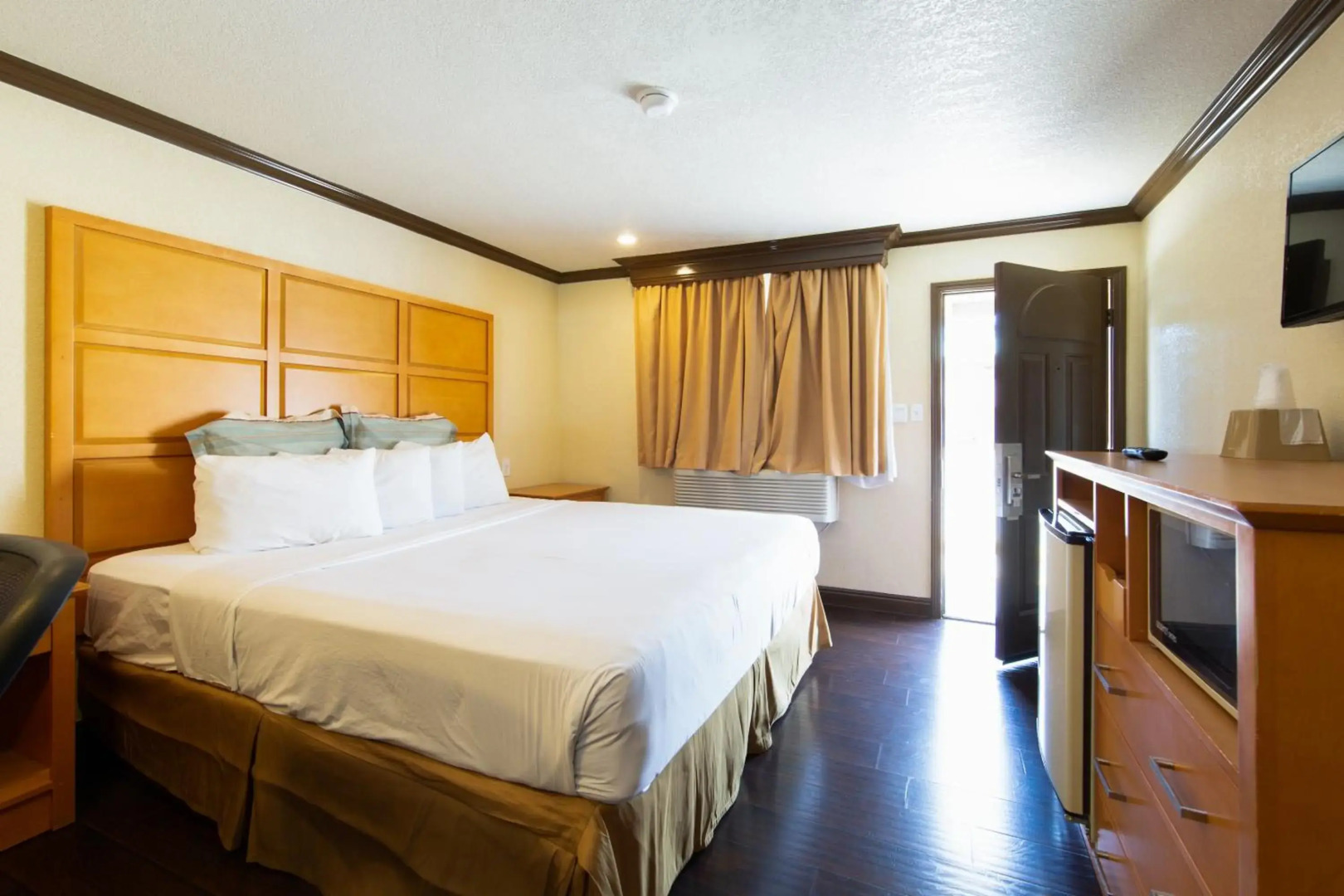 Travelodge by Wyndham Merced Yosemite
