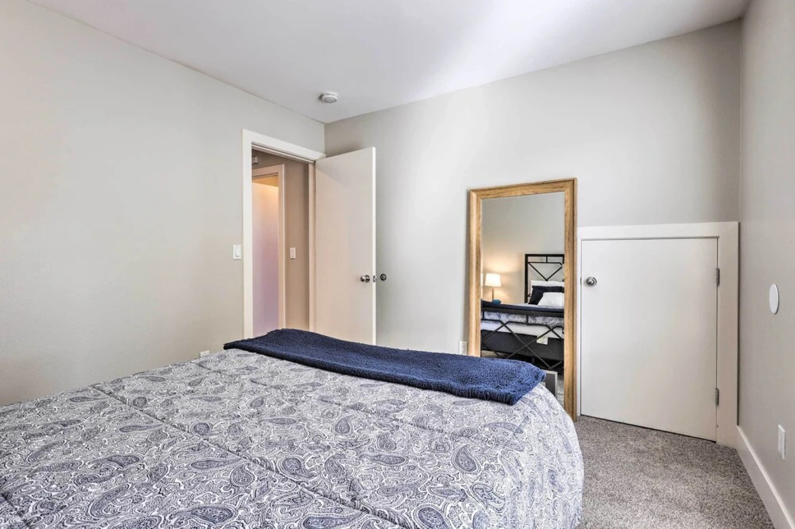 Remodeled Home w/ Spa & Deck: Walk to Dillon Beach