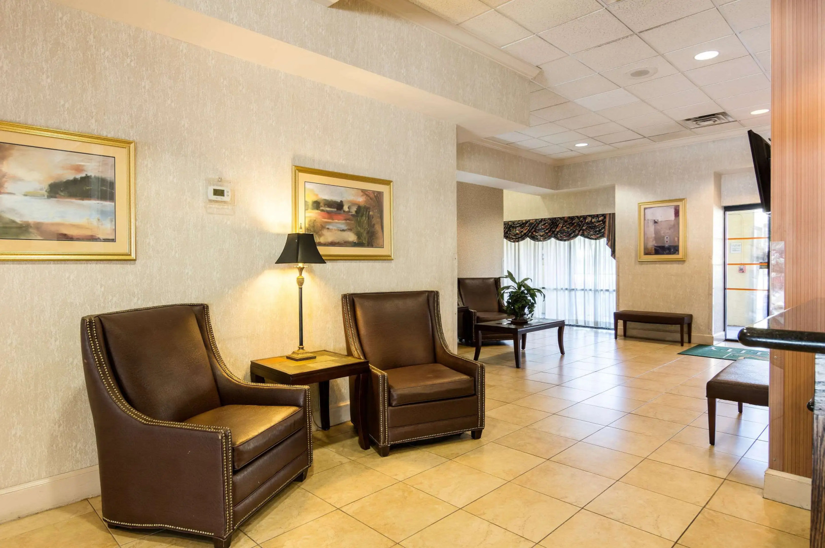 Quality Inn Near Joint Base Andrews - Washington Area