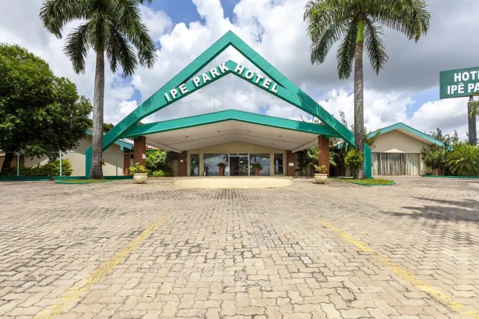 Ipê Park Hotel