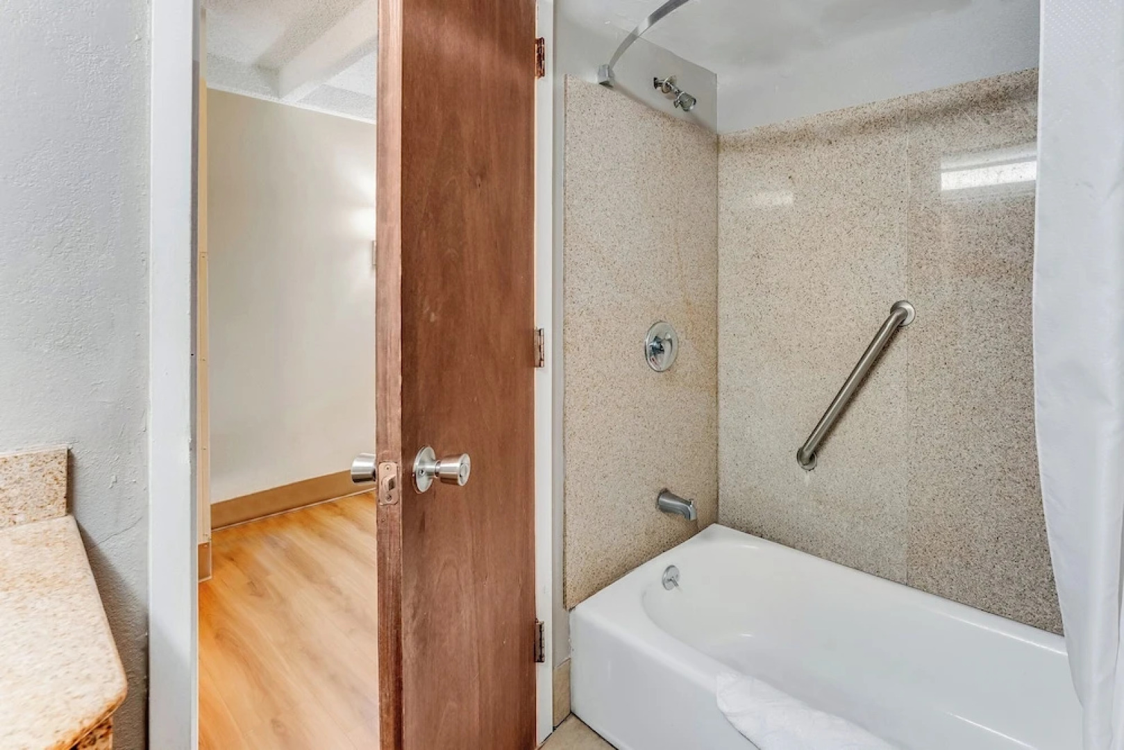 Motel 6 Philadelphia Northeast PA