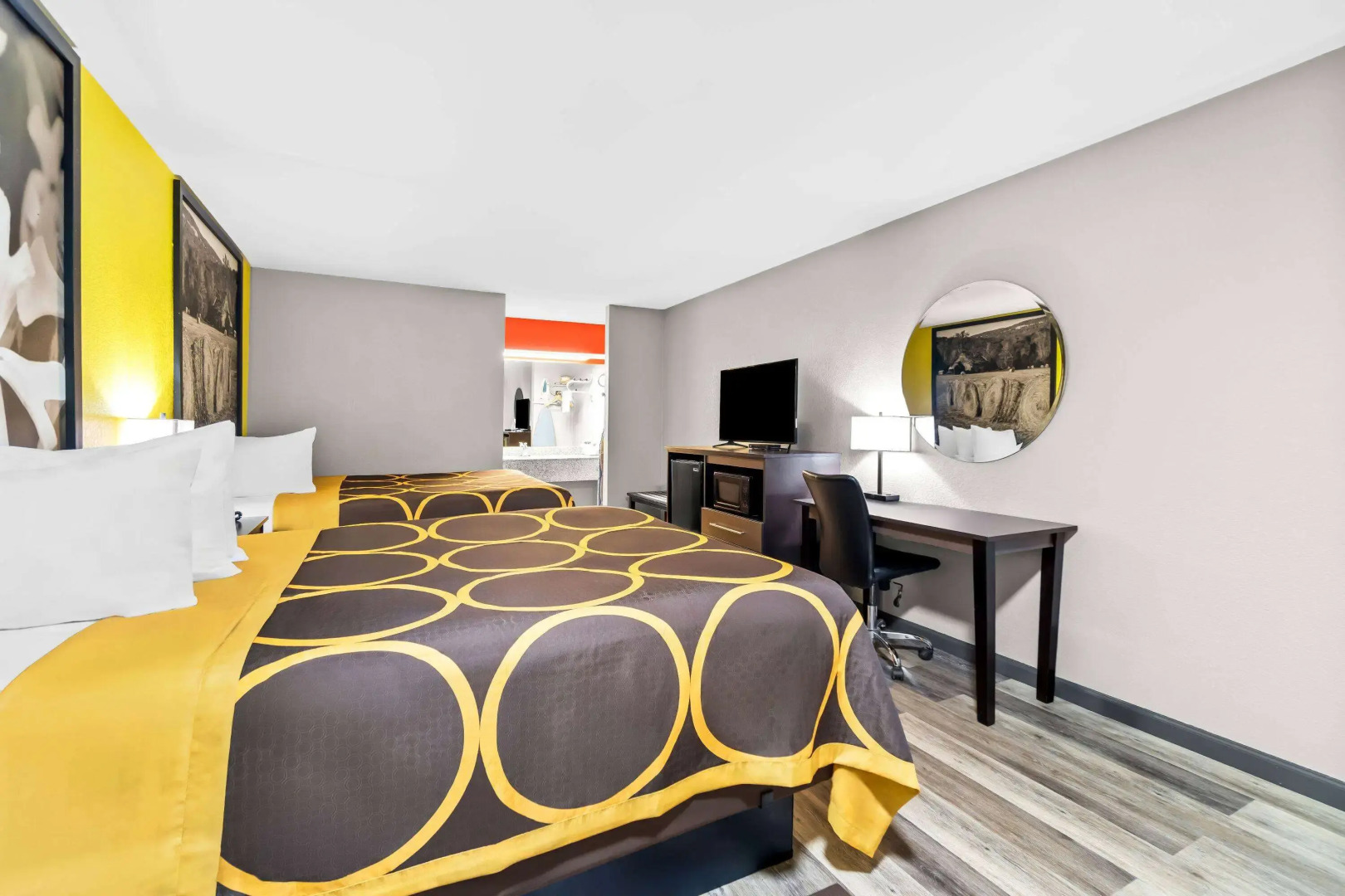 Super 8 by Wyndham Paragould