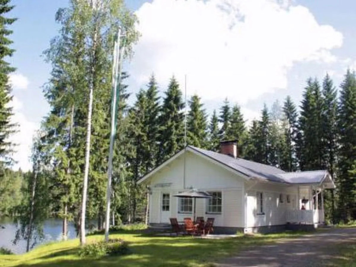 Holiday Home Salmenranta