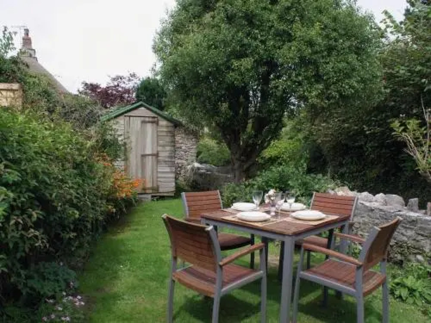 Kings Corner, Kingston