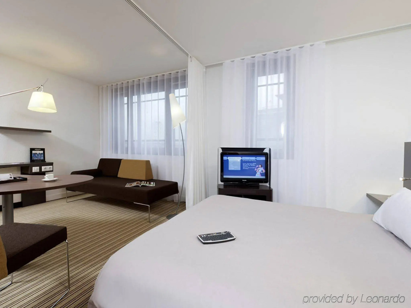 B&B HOTEL Rueil-Malmaison Gare