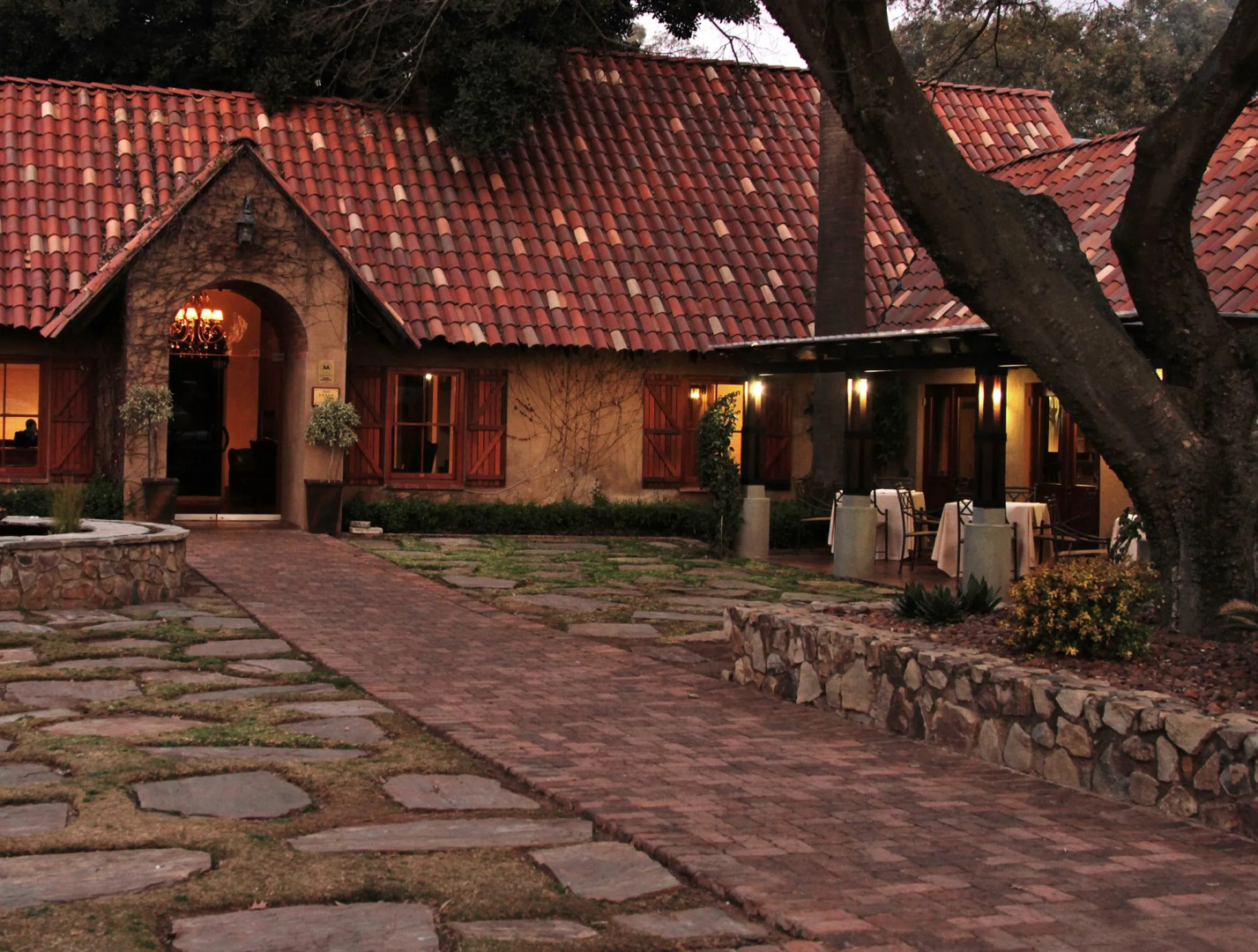 Lombardy Boutique Hotel