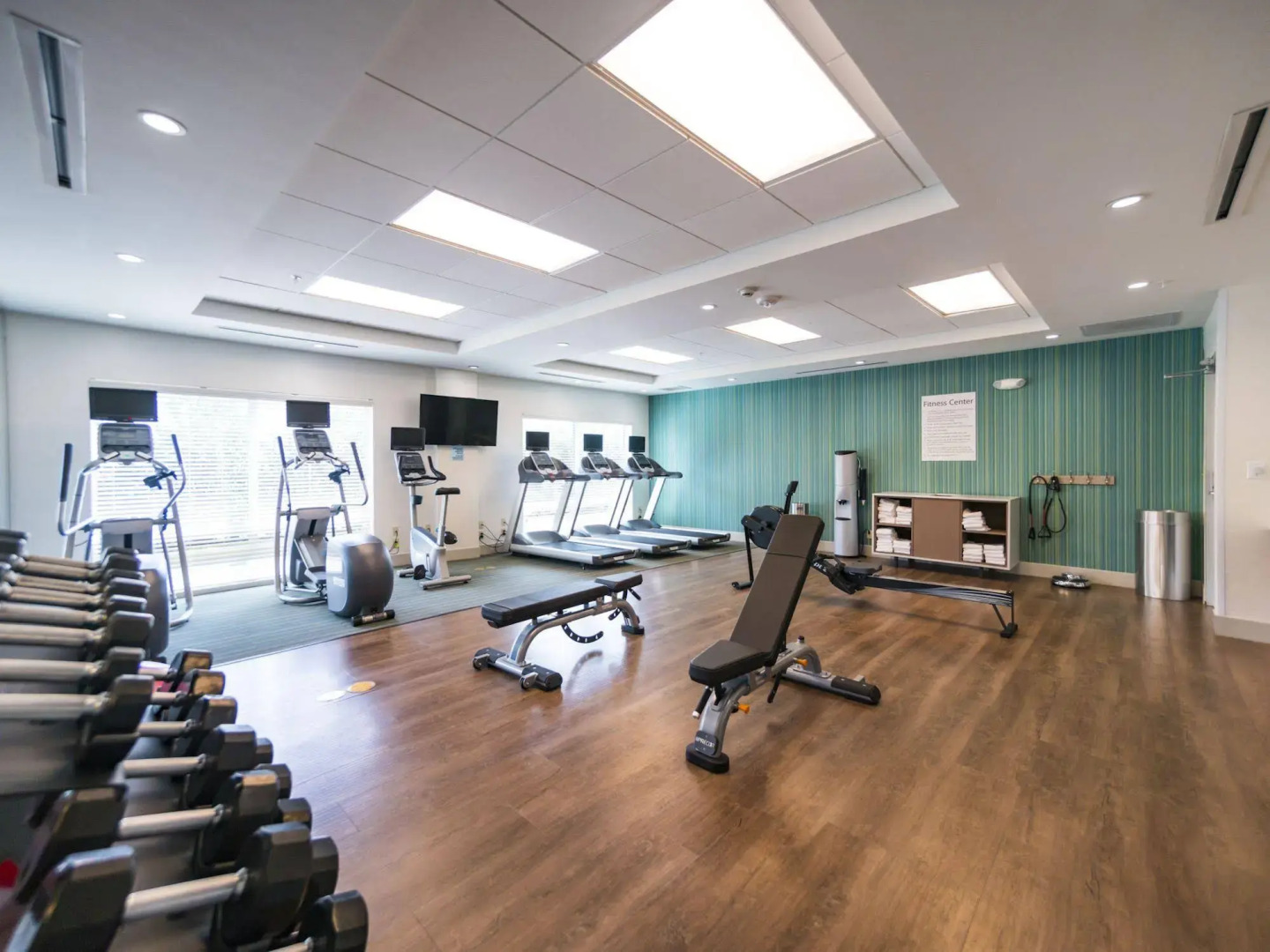 Holiday Inn Express & Suites Southaven Central - Memphis by IHG