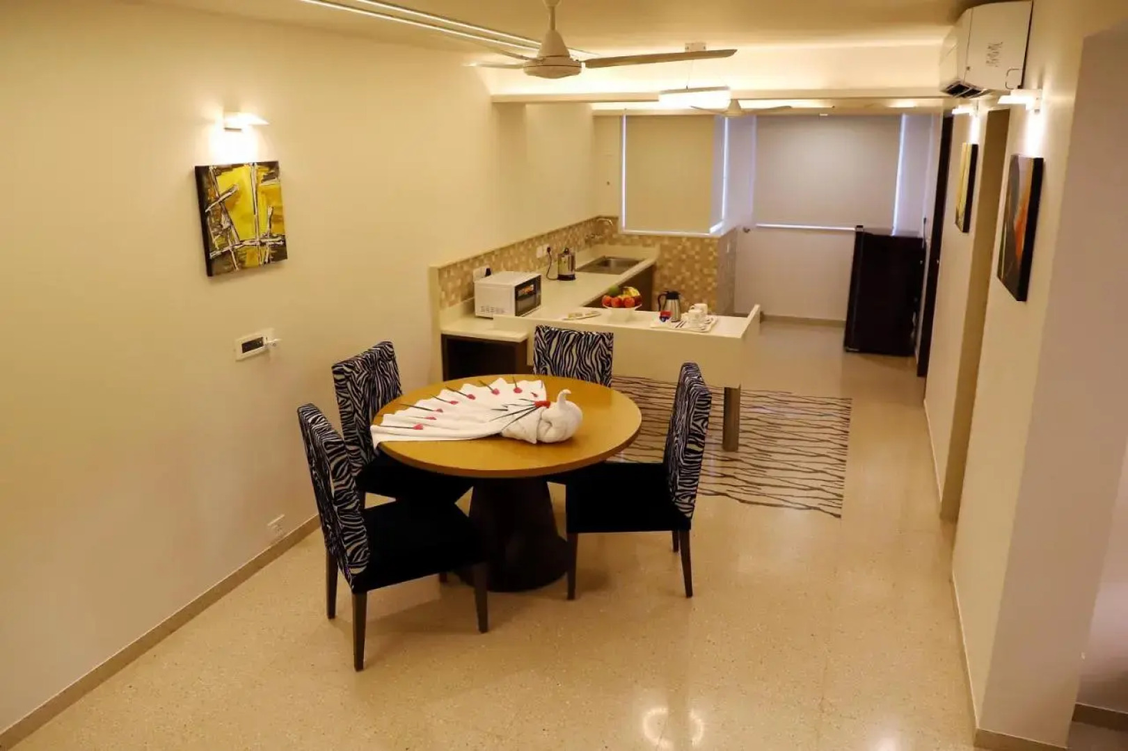 Quality Inn Patria Suites, Rajkot