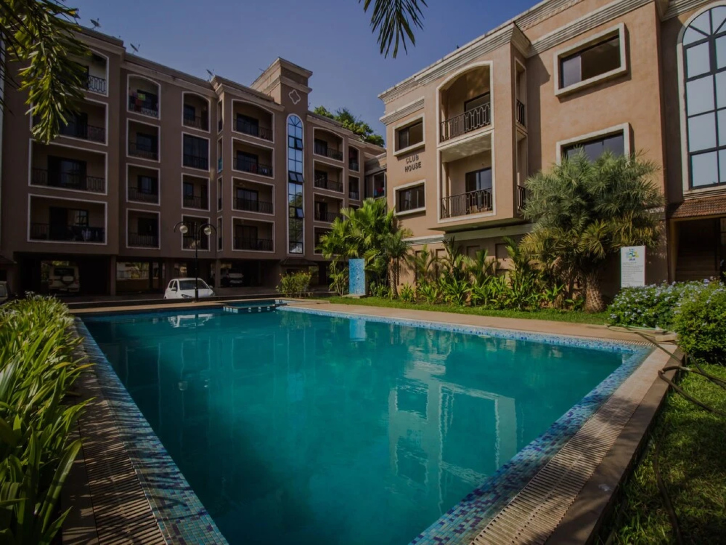 OYO 14299 Home Luxurious 2BHK Porvorim