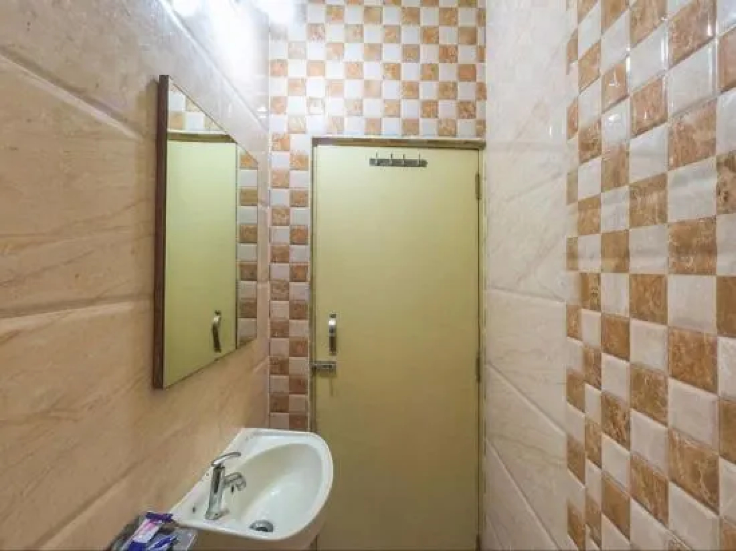 Hotel Ronak Royal