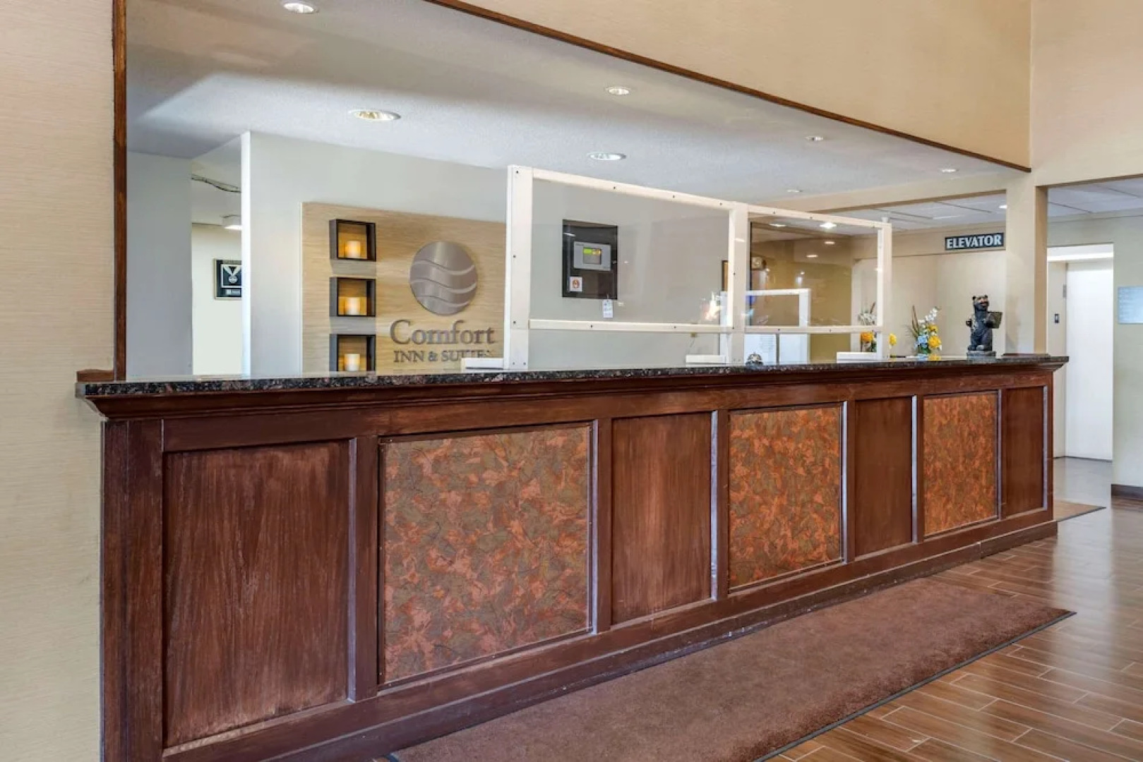 Comfort Inn & Suites