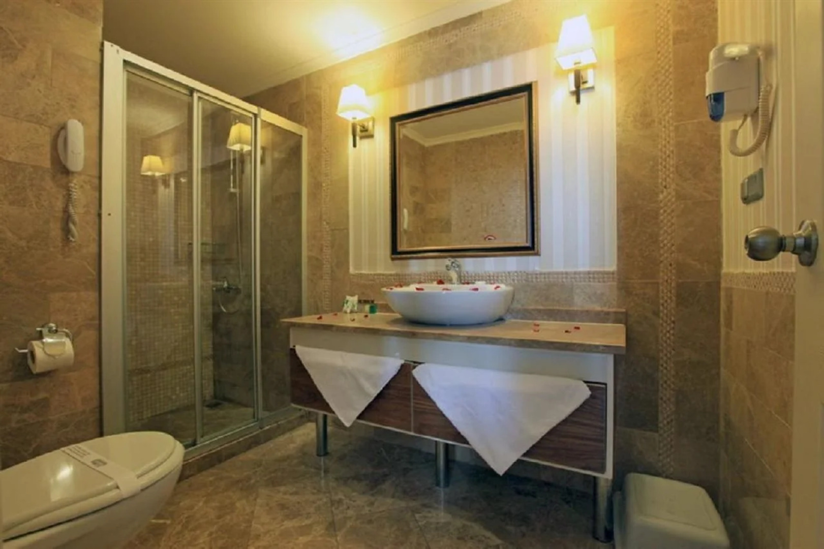 Taç Premier Hotel & Spa