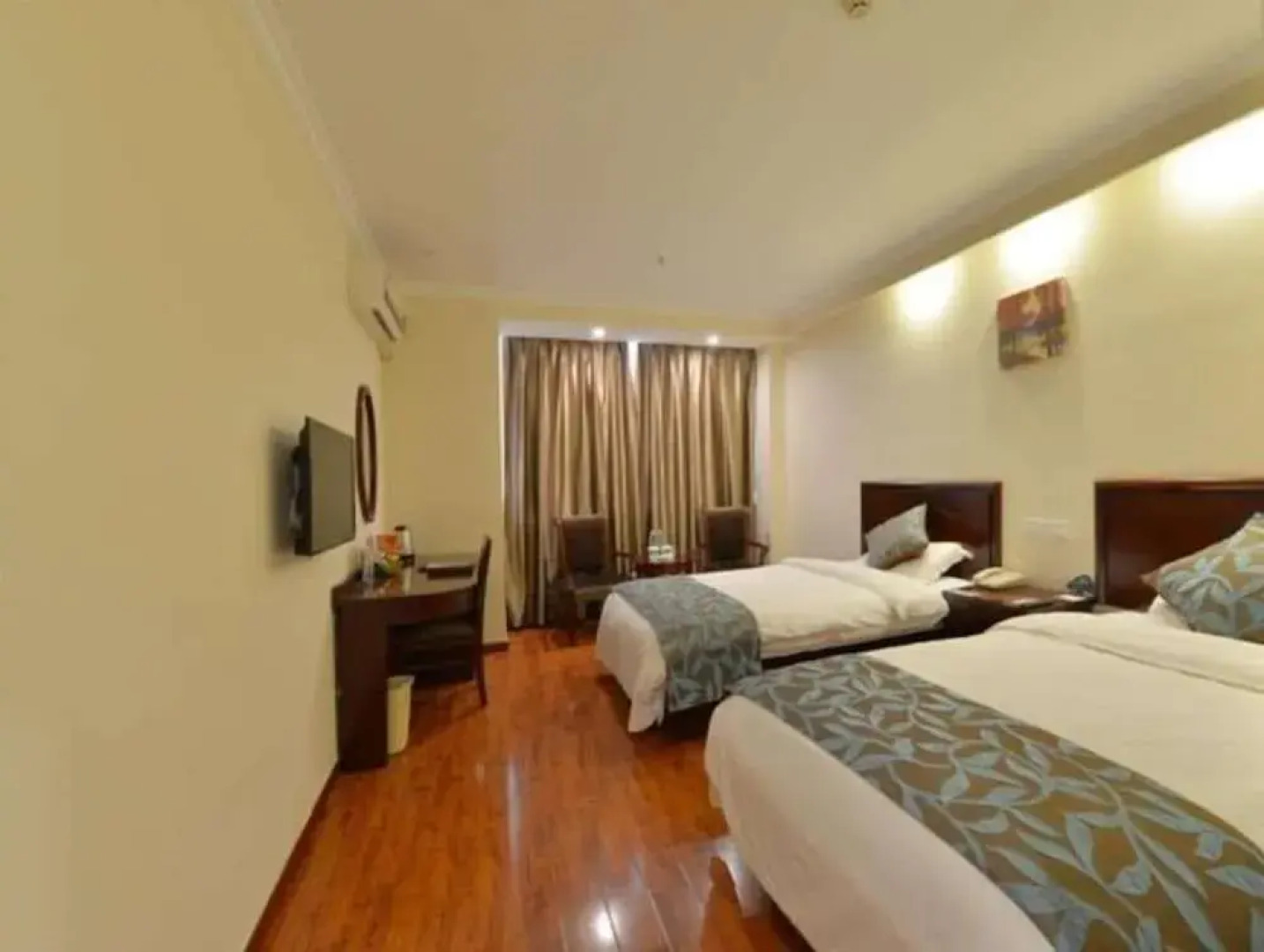 GreenTree Inn WuXi DongTing Leather City Express Hotel