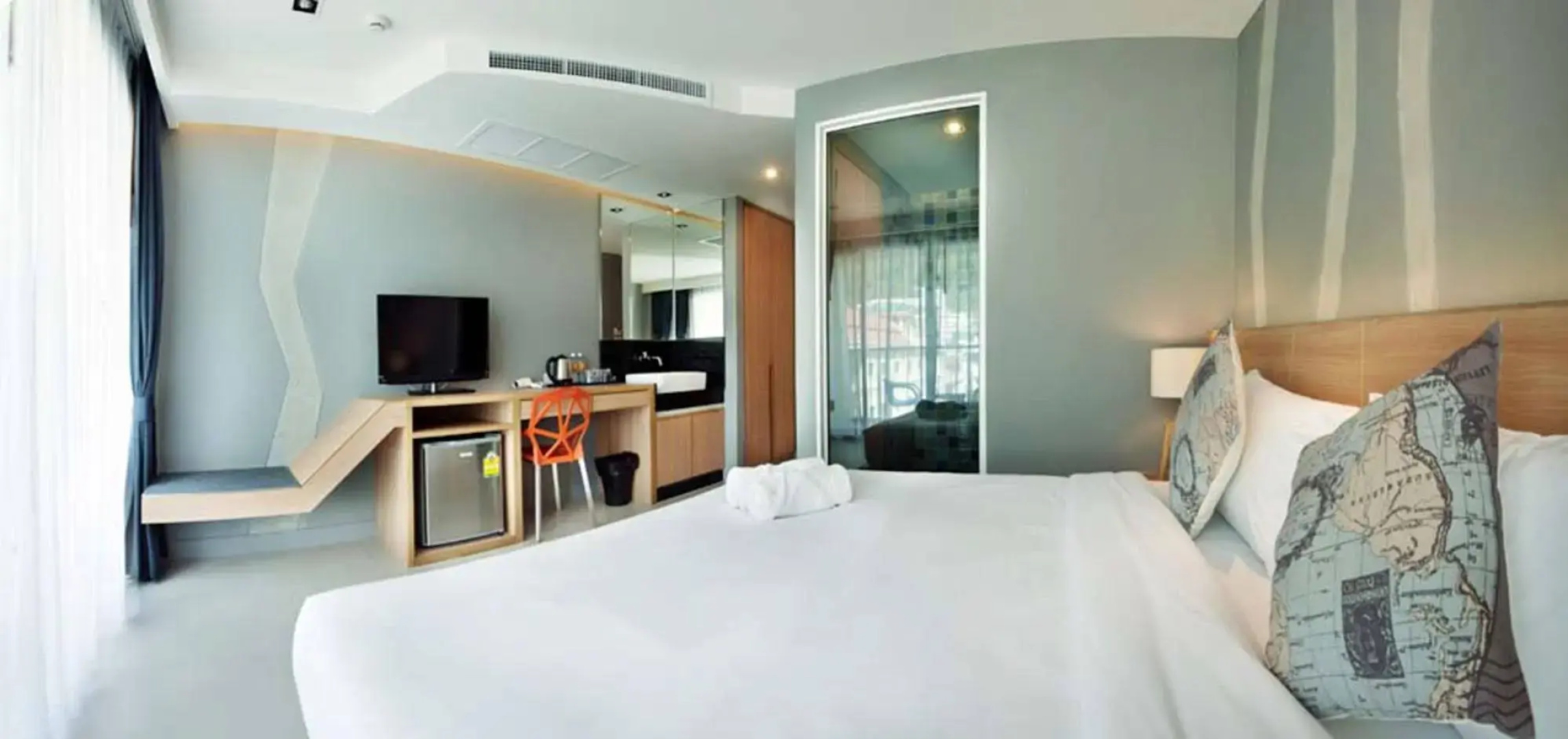 Ratana Patong Beach Hotel by Shanaya