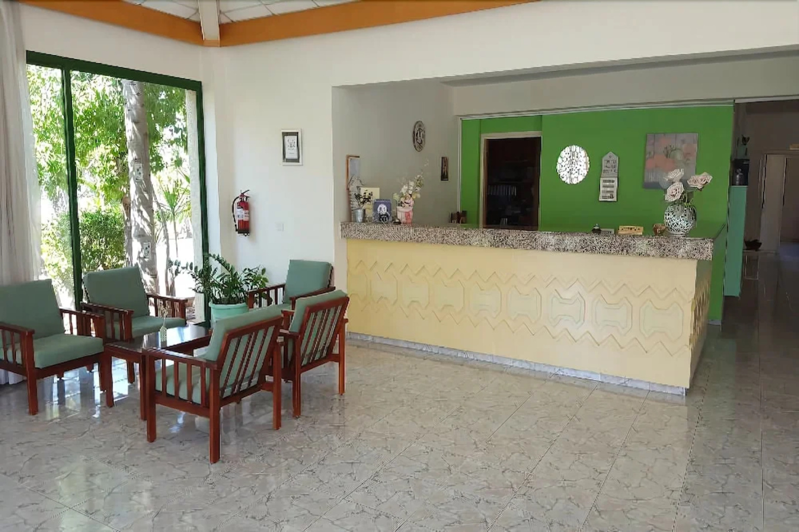 Mandalena Hotel Apts