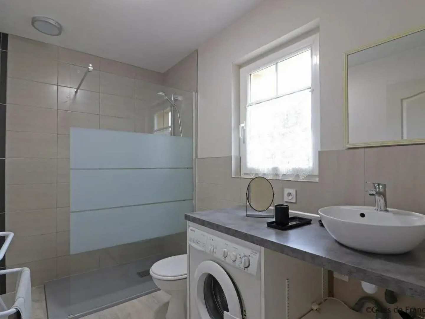 Gîte Saint-Mars-d'Égrenne, 2 pièces, 6 personnes - FR-1-497-149