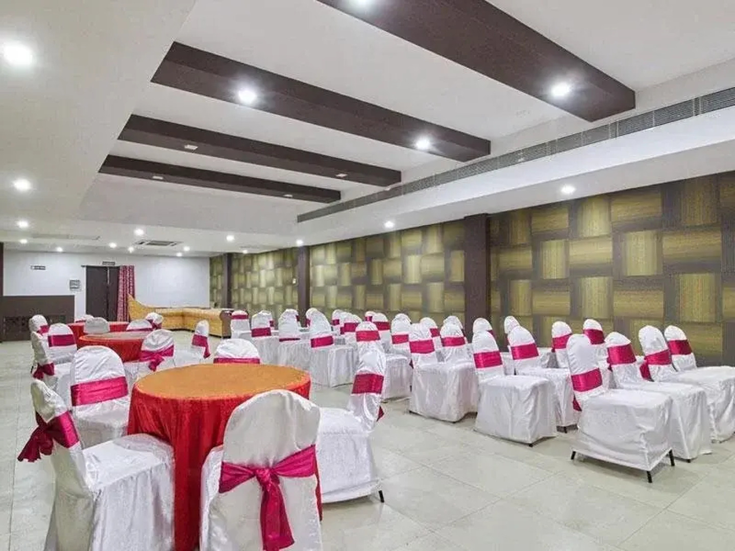 Zip By Spree hotels Le Pebble