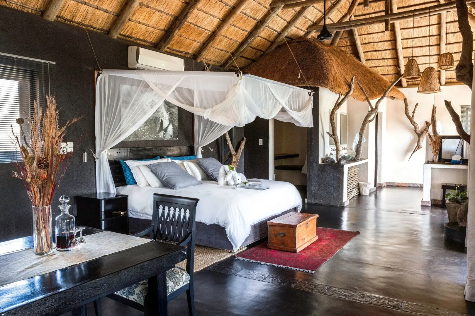 Ezulwini Game Lodges