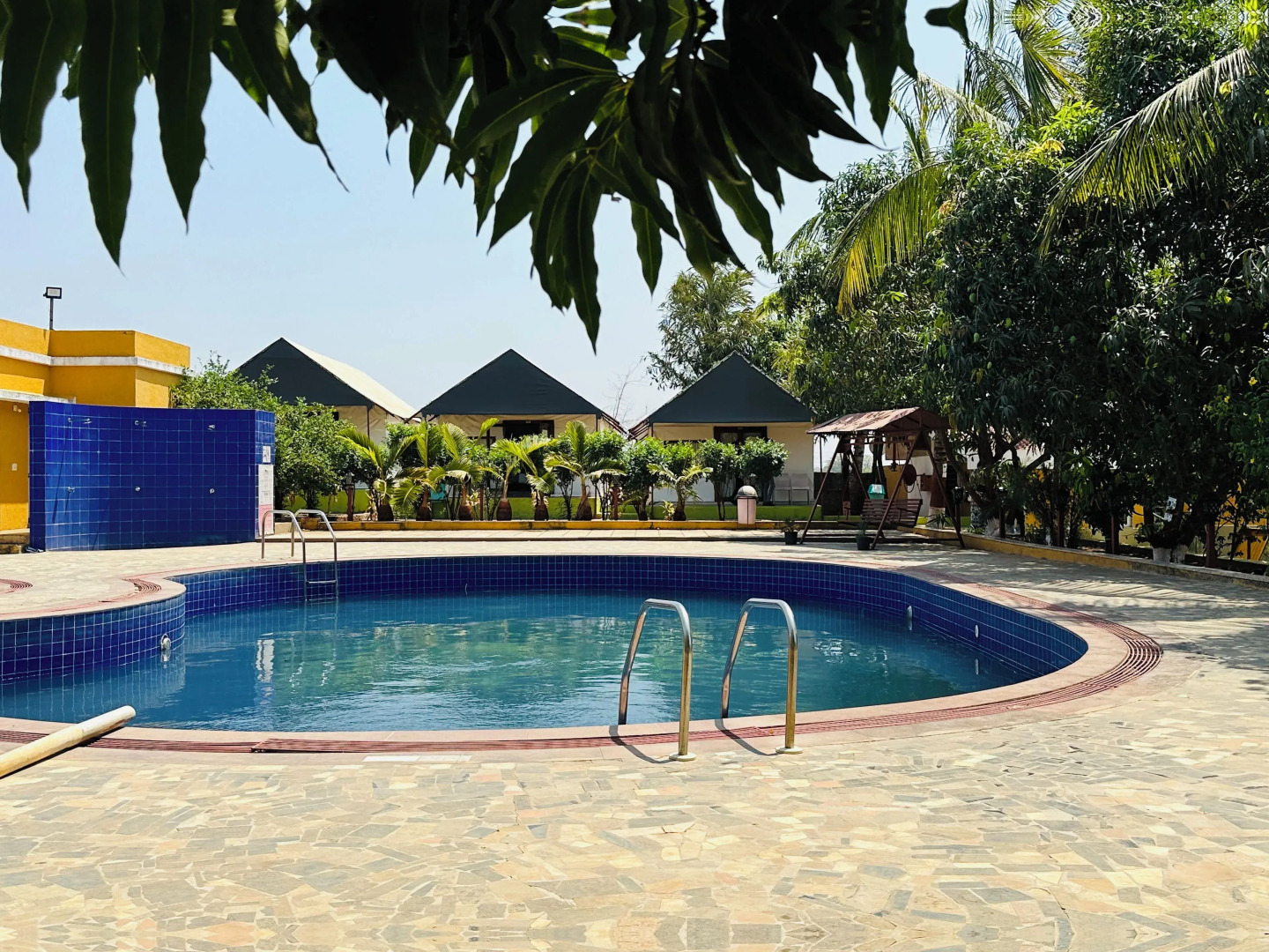 Lion Park Hotel And Resort