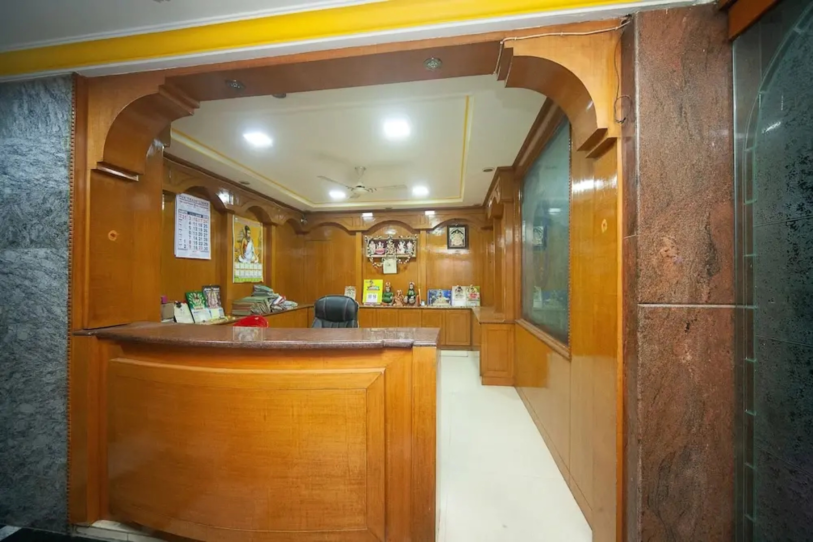 SPOT ON 30656 Sree Padma Residency