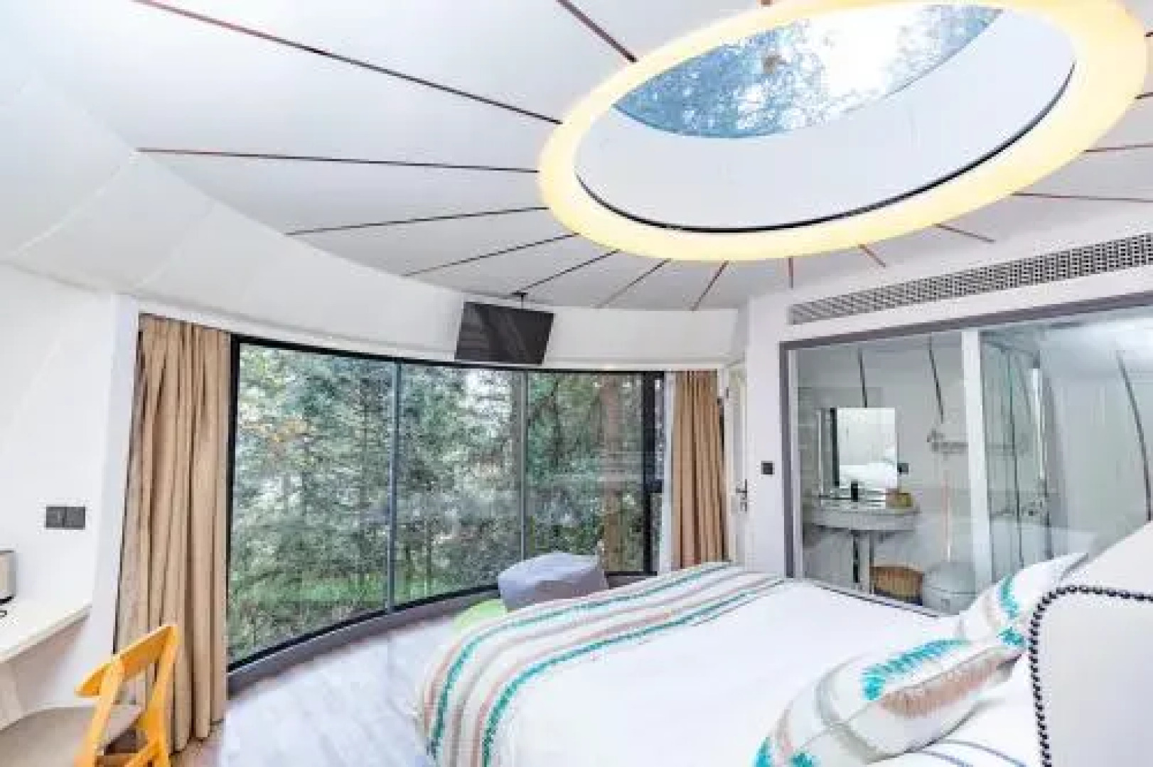 Zhangjiajie Lodge In The Forest