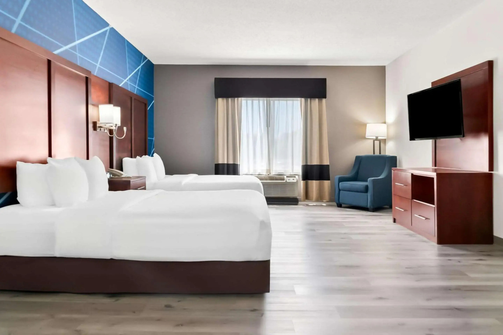 Comfort Suites Southfield/Detroit