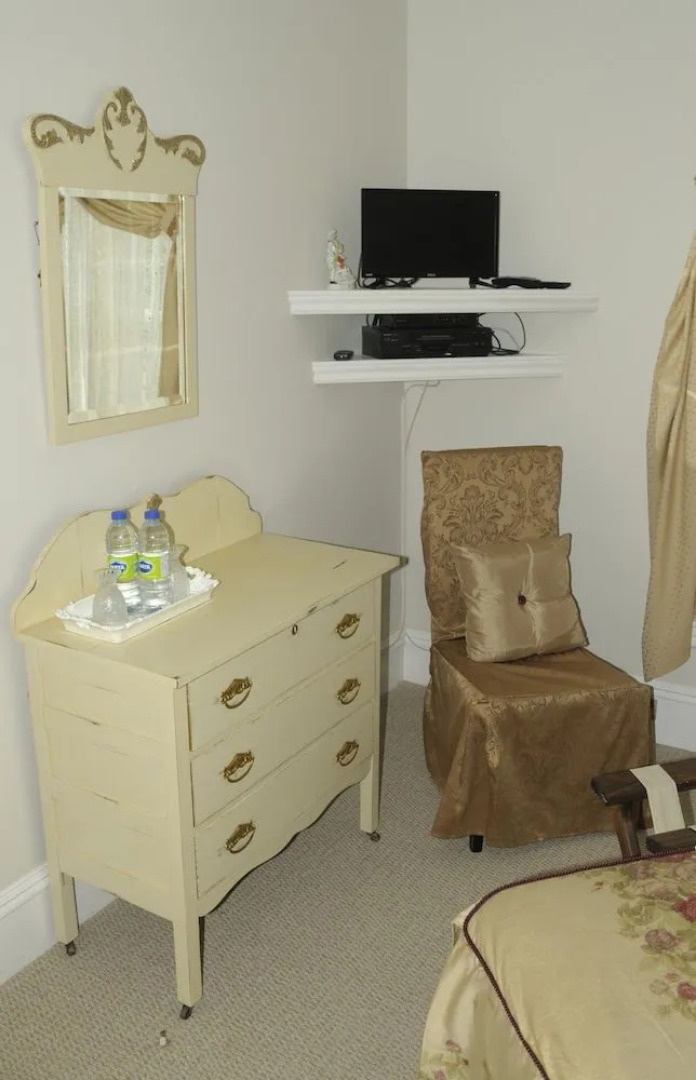 YesterYears Bed & Breakfast