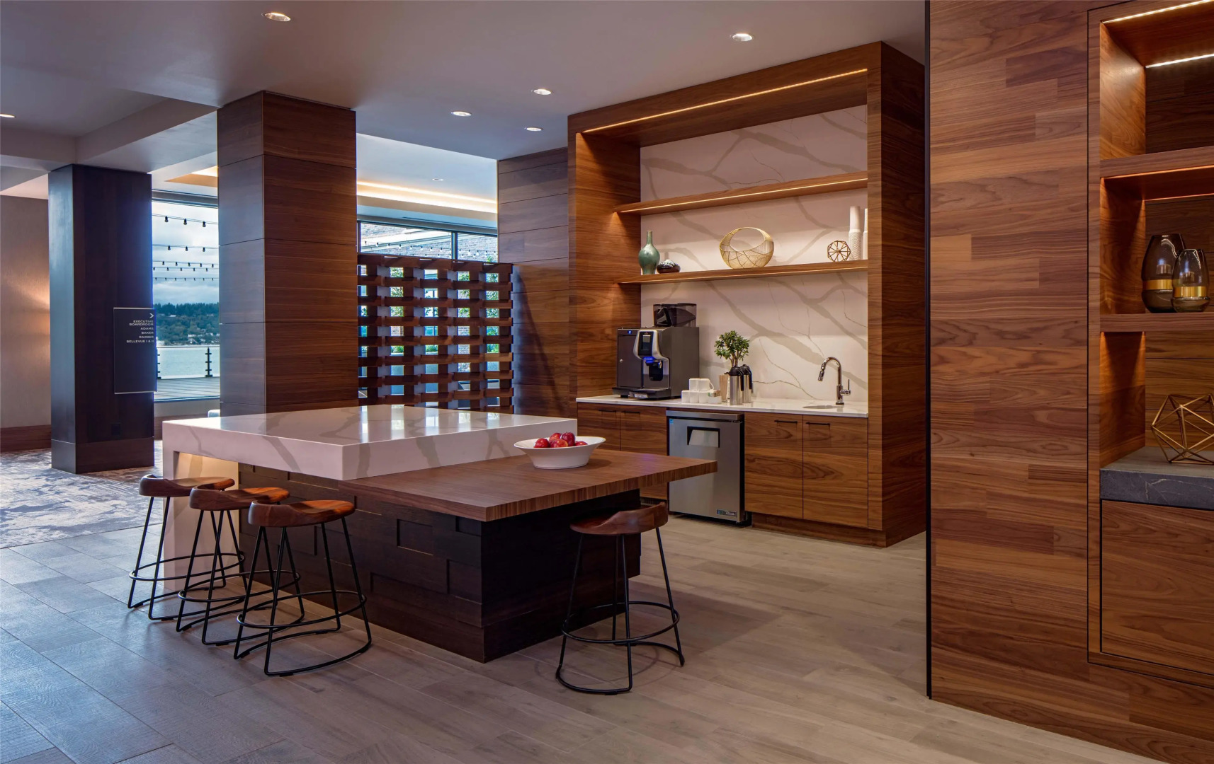 Hyatt Regency Lake Washington at Seattle’s Southport