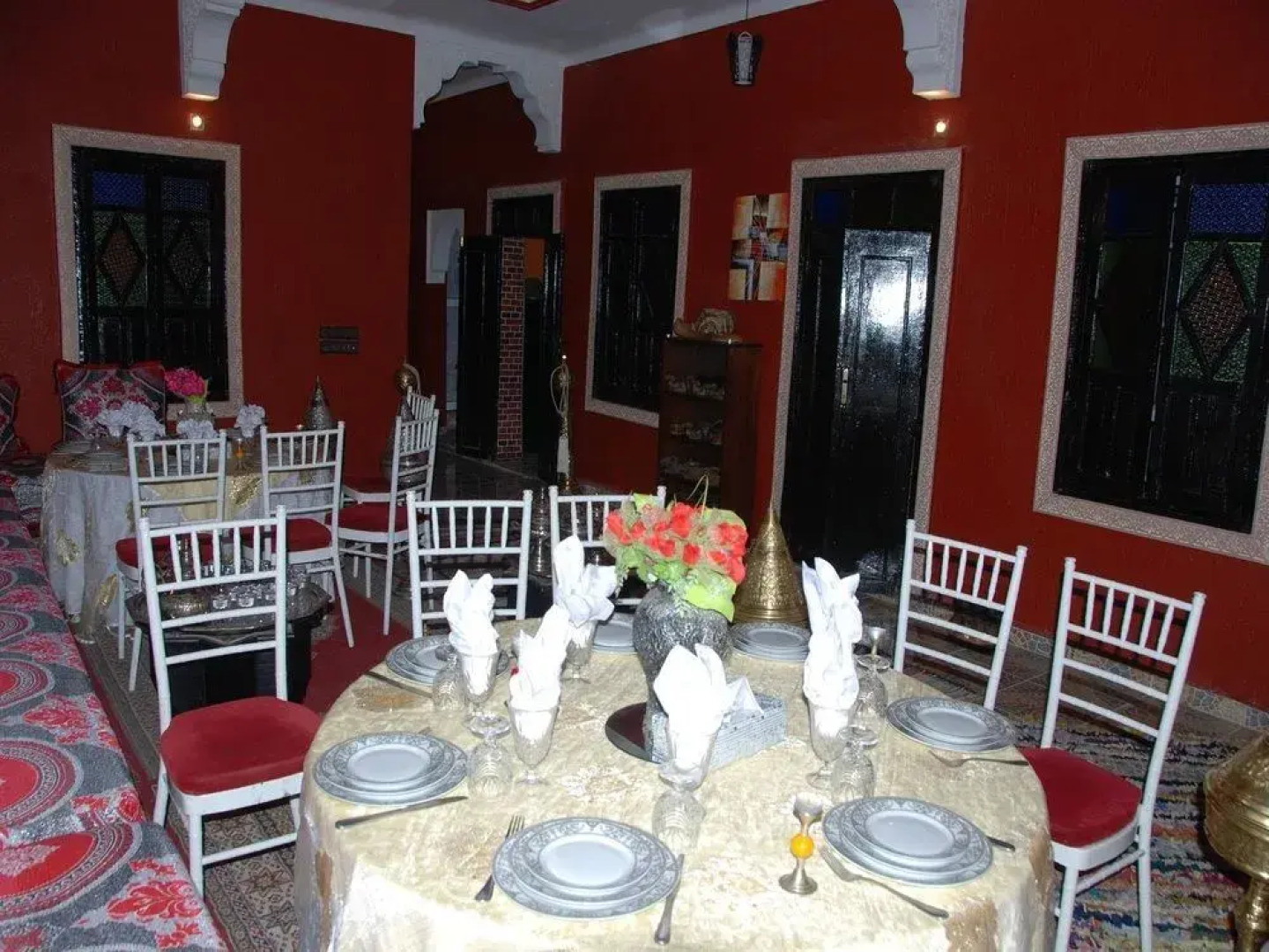 Red Castle Hostel - Backpacker