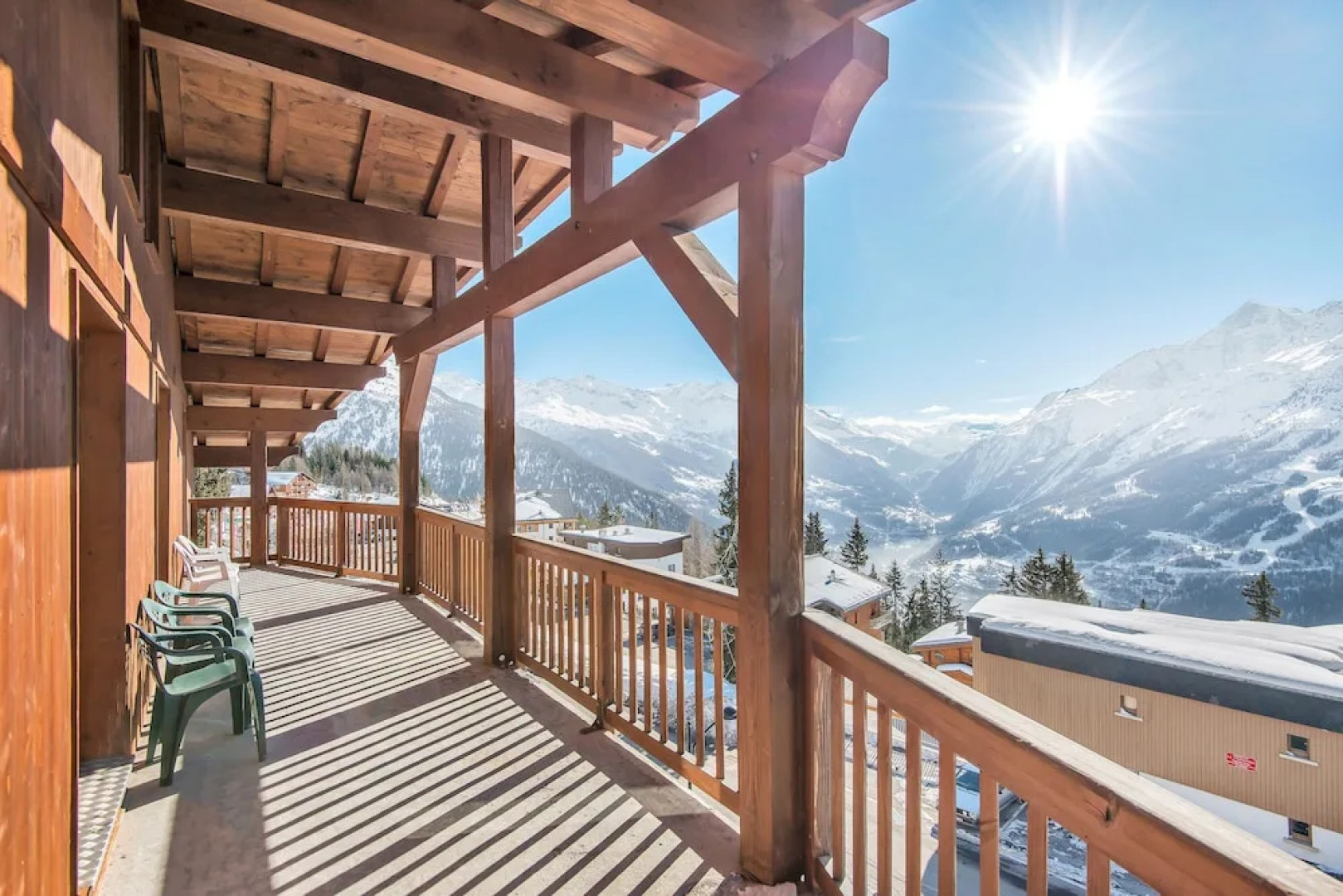 Chalet Oliver by Skinetworks