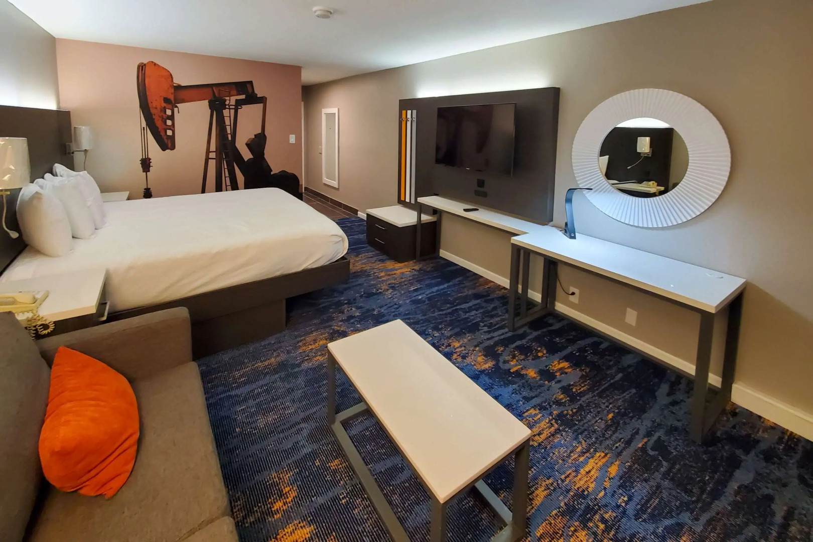 Clarion Pointe Marshall