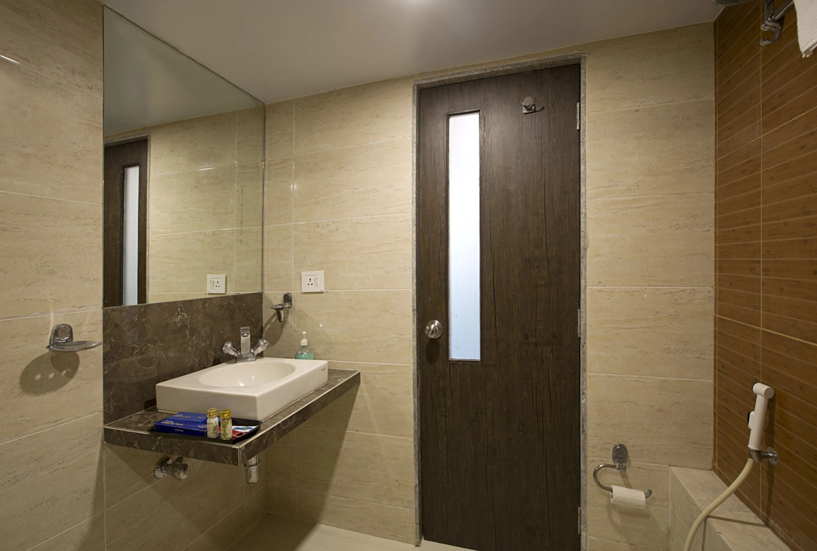 Planet Boutique Hotel