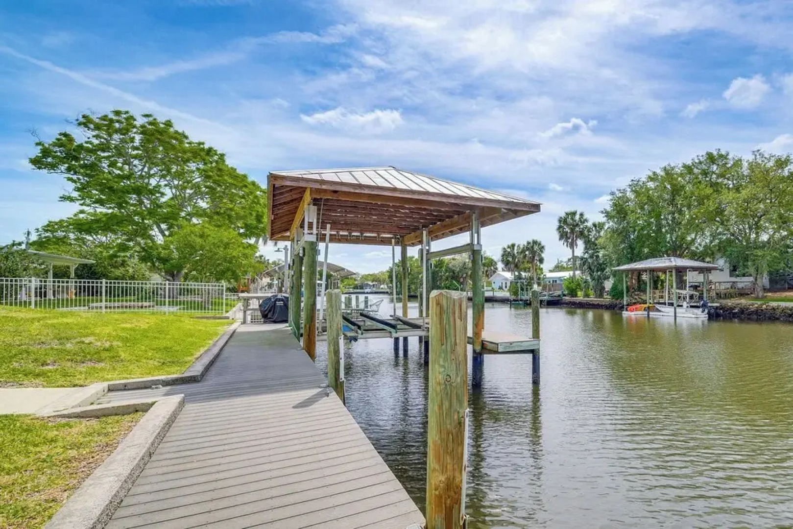 Crystal River Home: Water Views & Boat Dock!