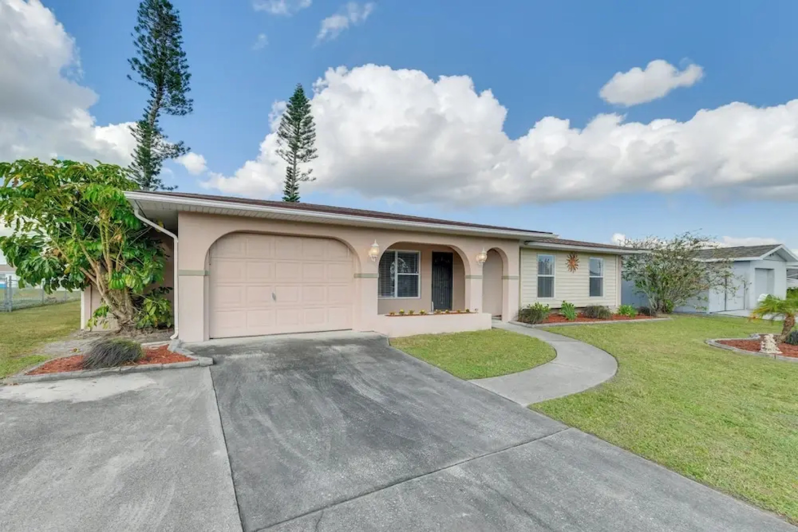 Canal-front Fishing & Pool: North Port Home