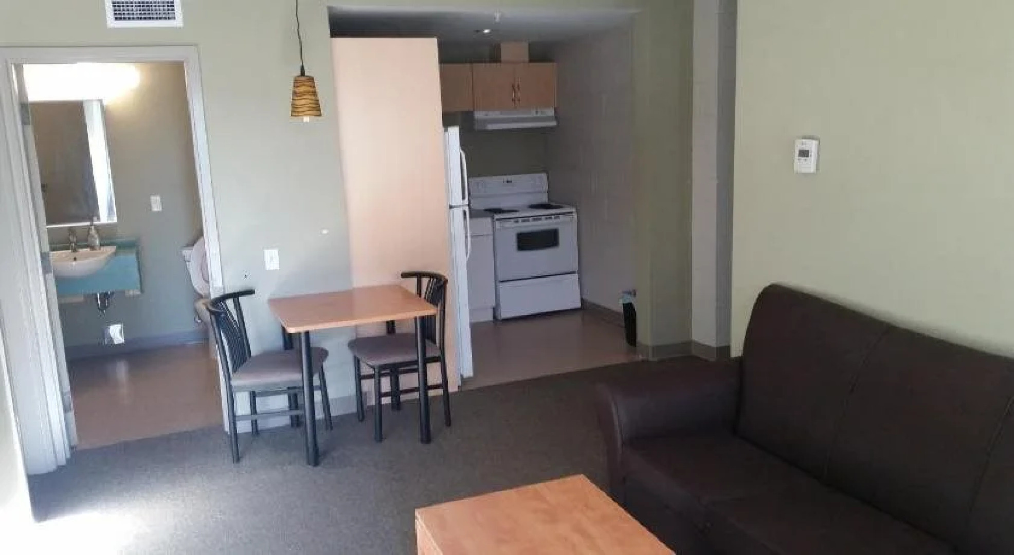 Residence & Conference Centre - Merritt