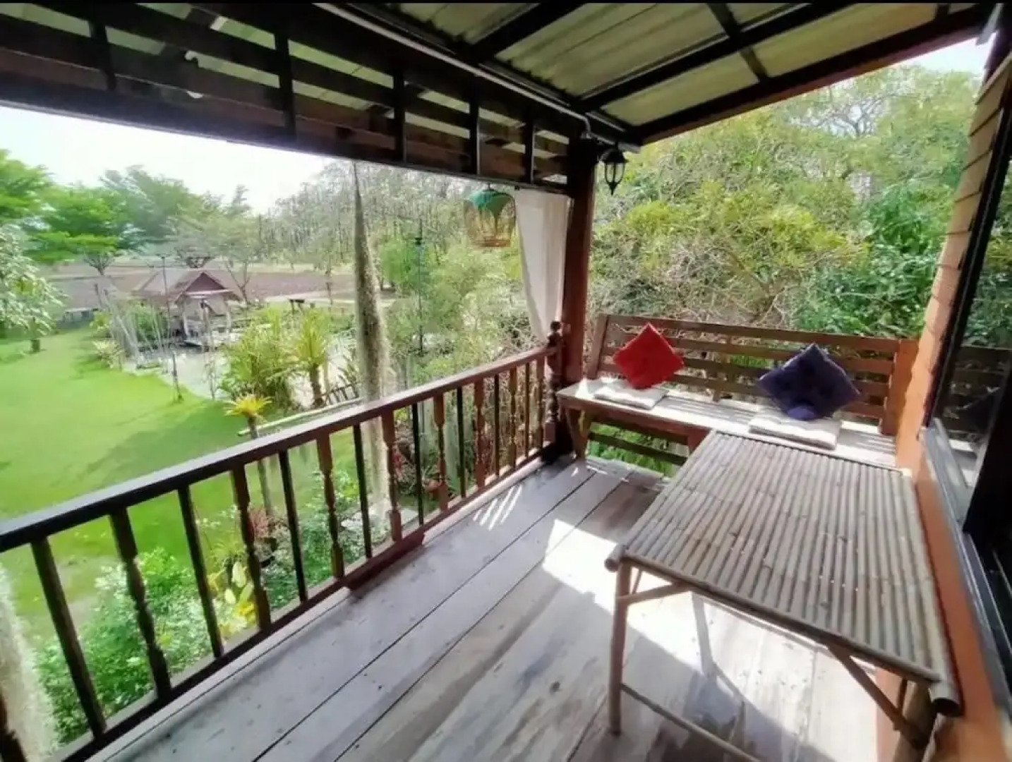 Metha Country View Homestay Singburi