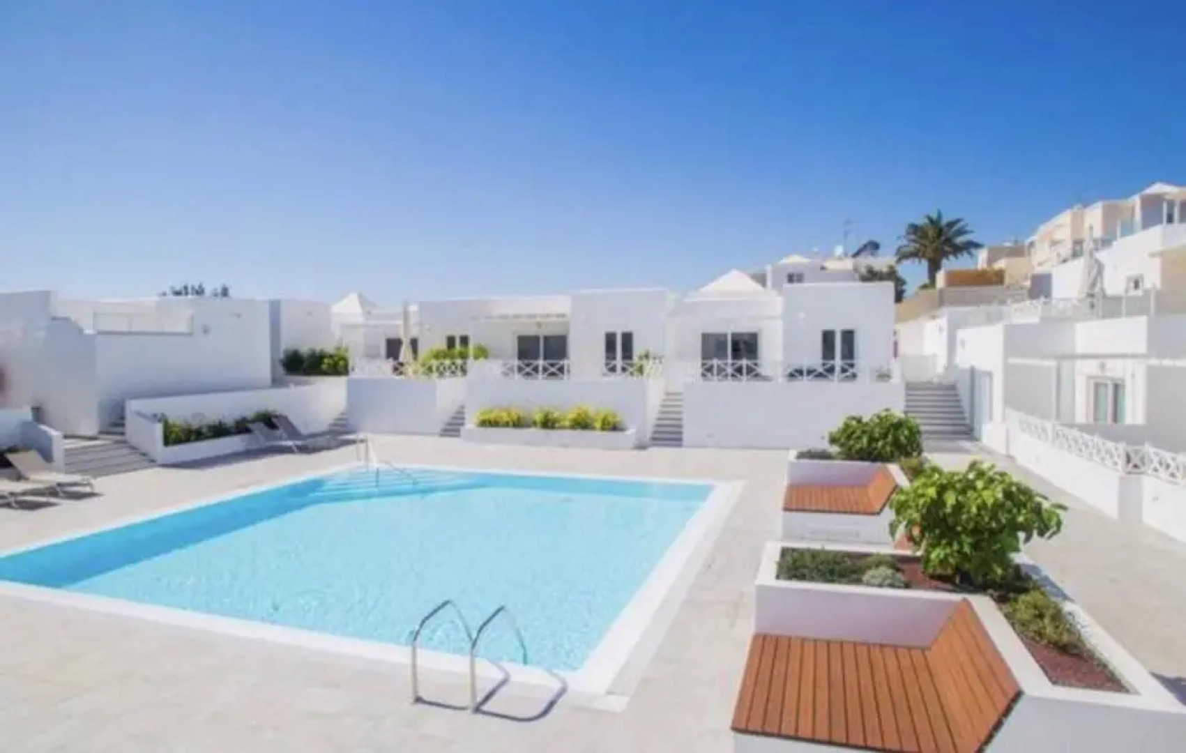 The Little White House, Suite Flower Beach 9