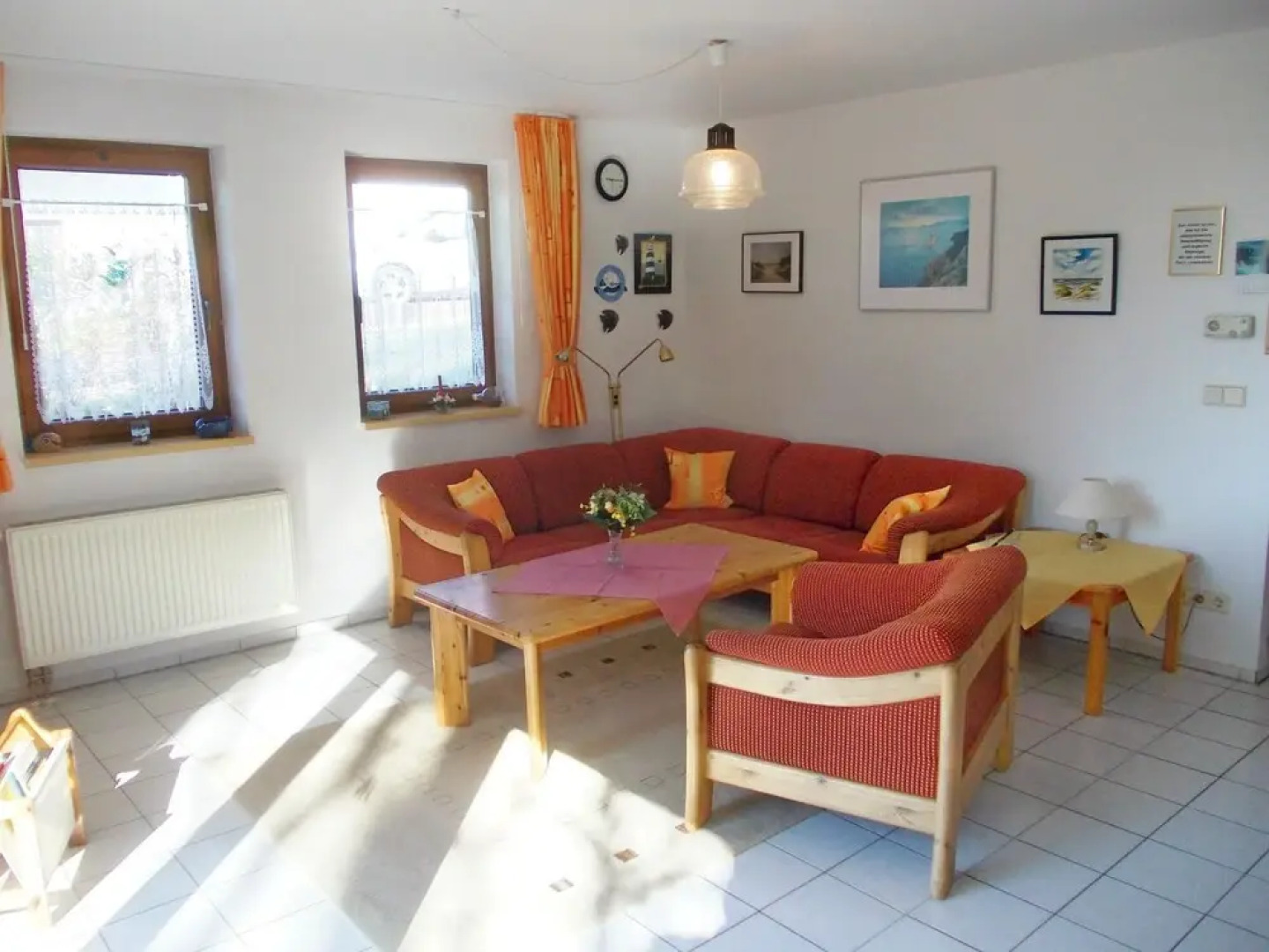 Sunlit Holiday Home near Town Center in Marlow