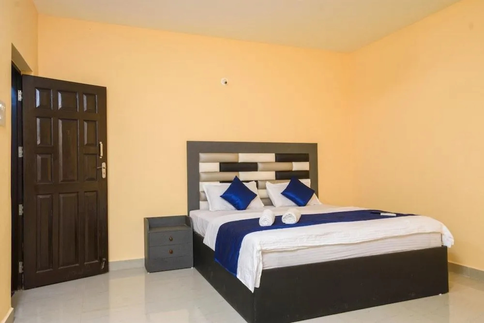 Whistling Bamboos Apartment