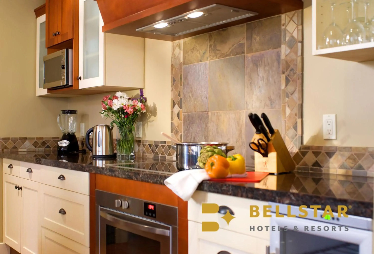 Bellstar Suites at Solara Resort