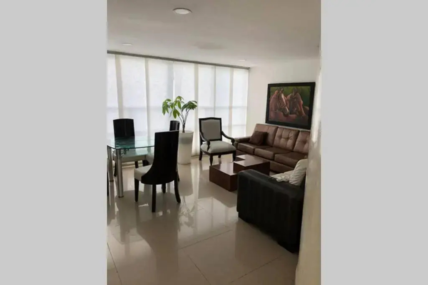 Apartamento amoblado con Excelente ubicación