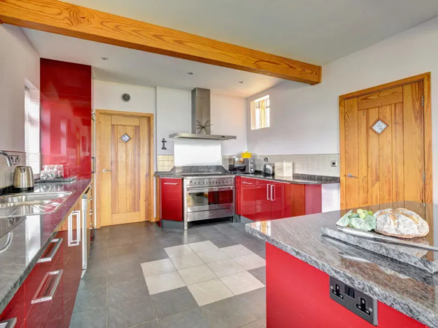 Holiday Home Tully Hip