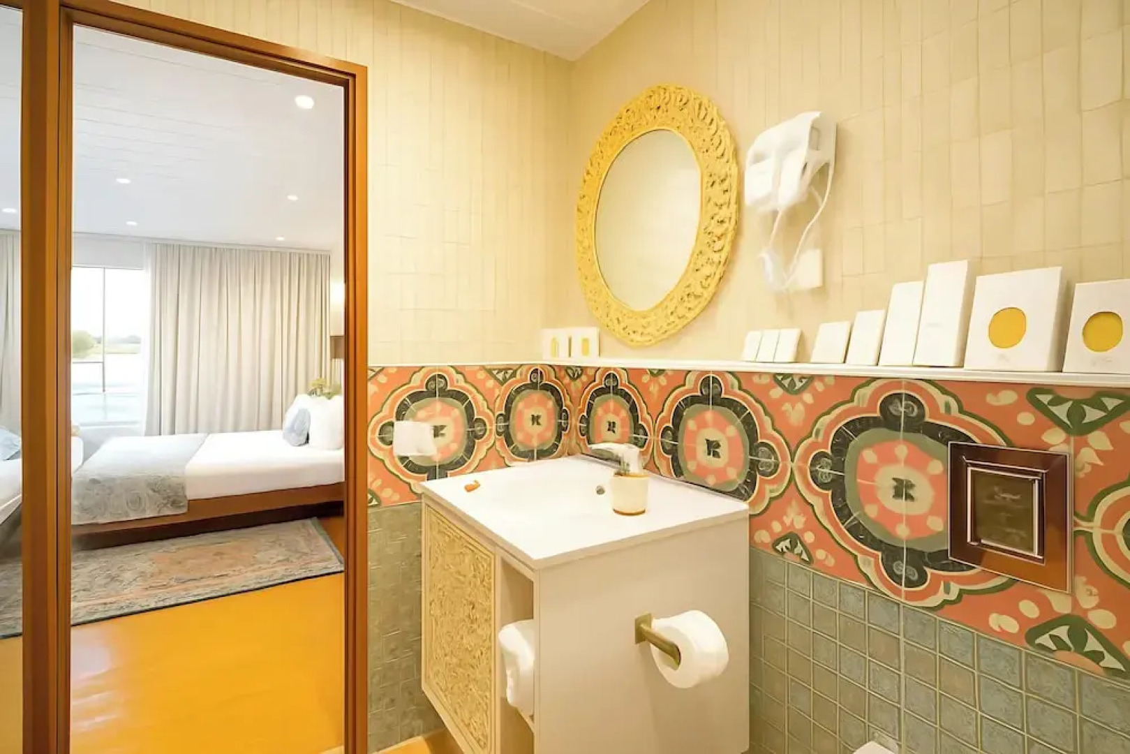 Dahabiya Nile Cruise every Friday from Aswan 3 nights and every Monday from Luxor 4 nights