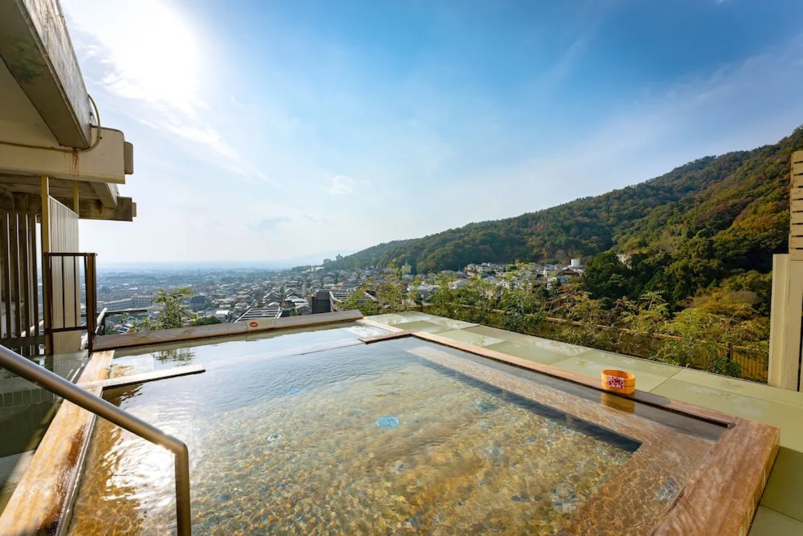 Ooedo Onsen Monogatari Minoh Kankō Hotel